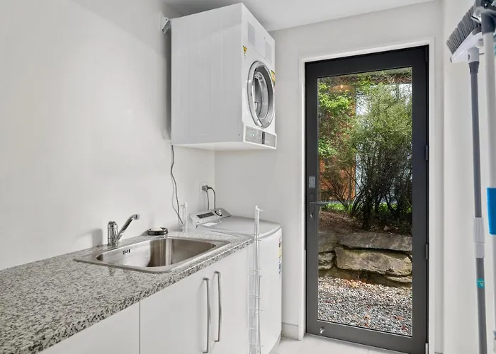 Urban Oasis - Ferienhaus *
